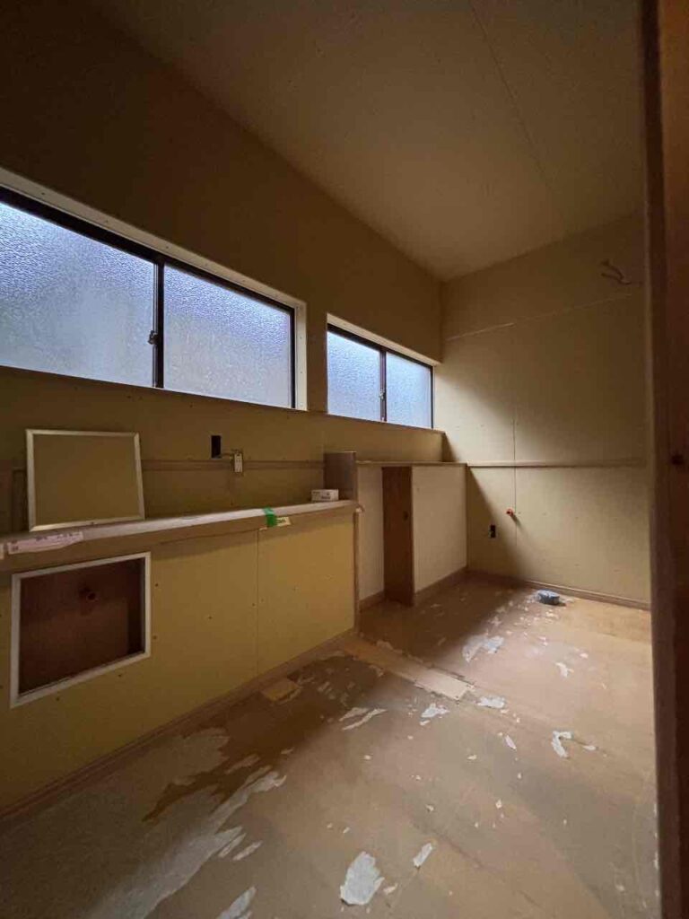 舞鶴のトイレリフォーム工事中