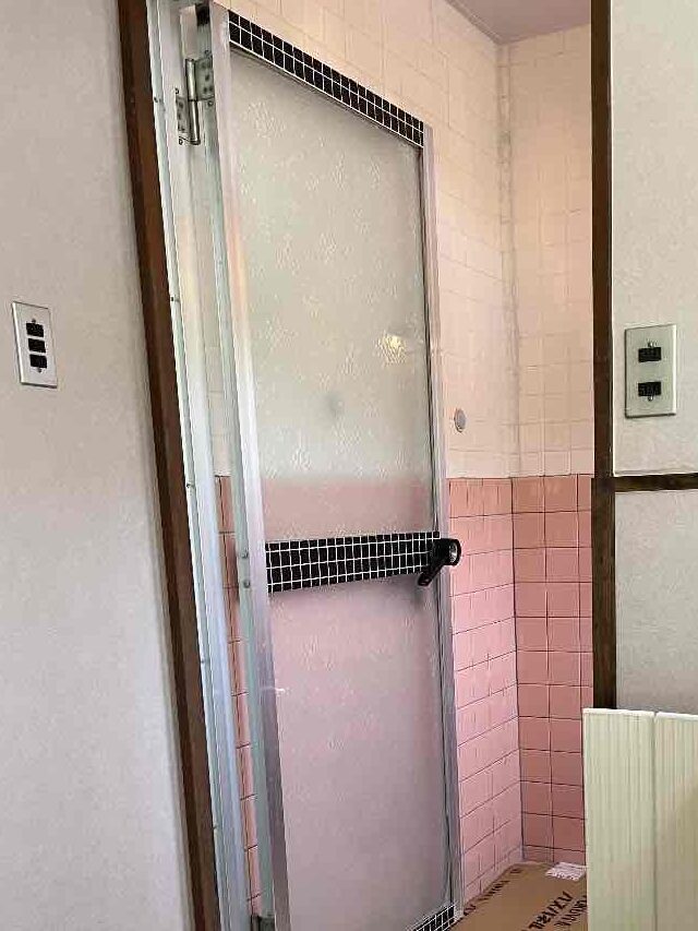 舞鶴市の浴室リフォーム施工前。